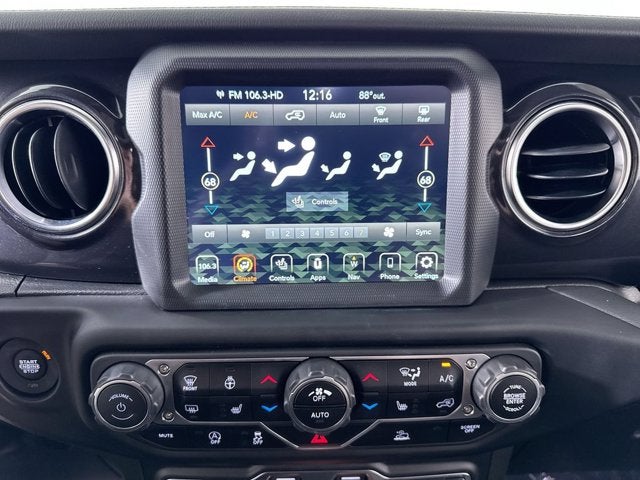 2023 Jeep Wrangler Sahara Altitude
