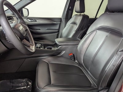 2025 Jeep Grand Cherokee Limited 4x2