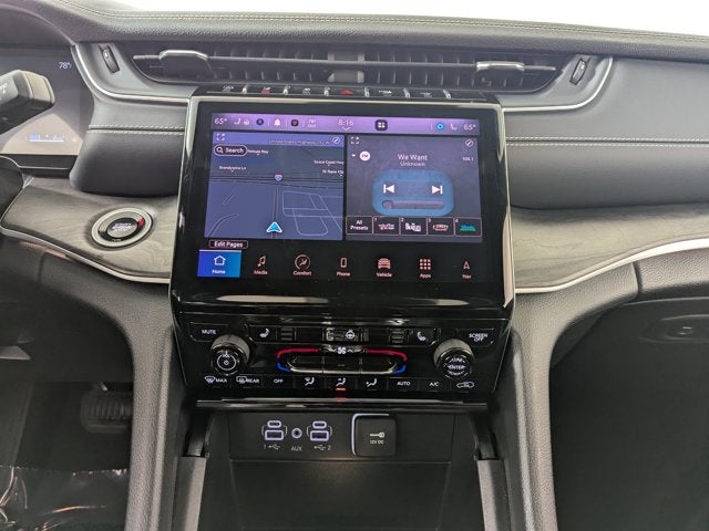 2025 Jeep Grand Cherokee Limited 4x2