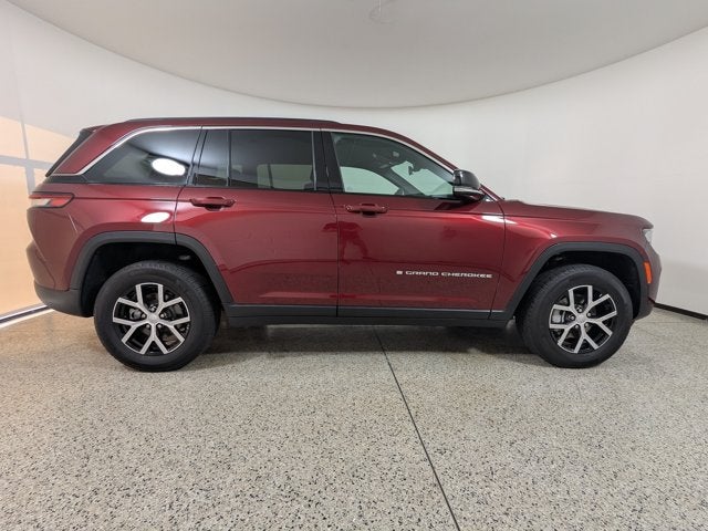 2025 Jeep Grand Cherokee Limited 4x2
