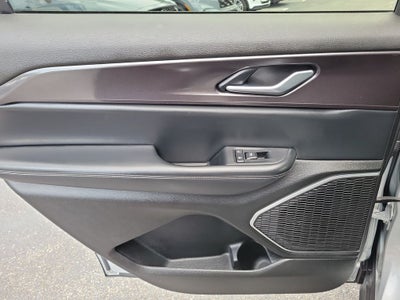 2022 Jeep Grand Cherokee L Laredo