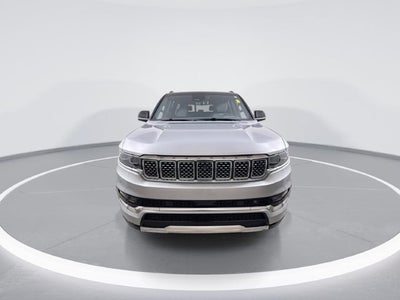 2023 Jeep Grand Wagoneer L Series III
