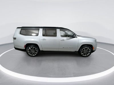 2023 Jeep Grand Wagoneer L Series III