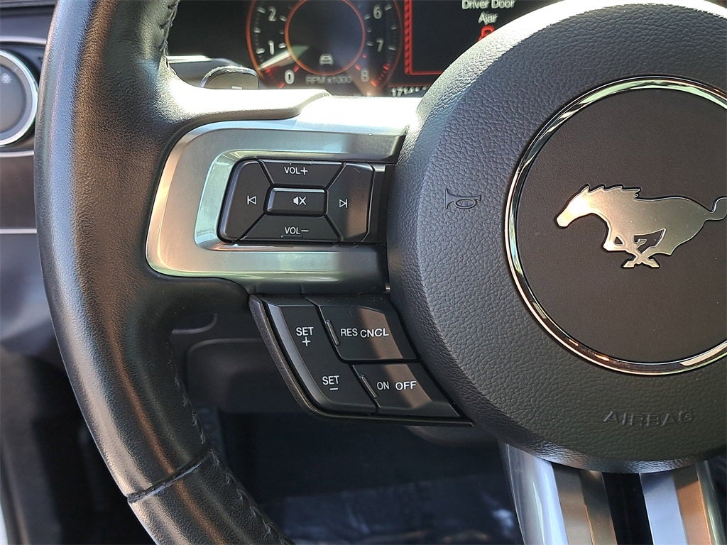 2022 Ford Mustang Mach 1