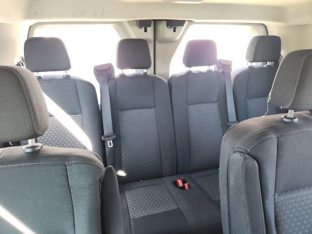 2022 Ford Transit Passenger Wagon XLT