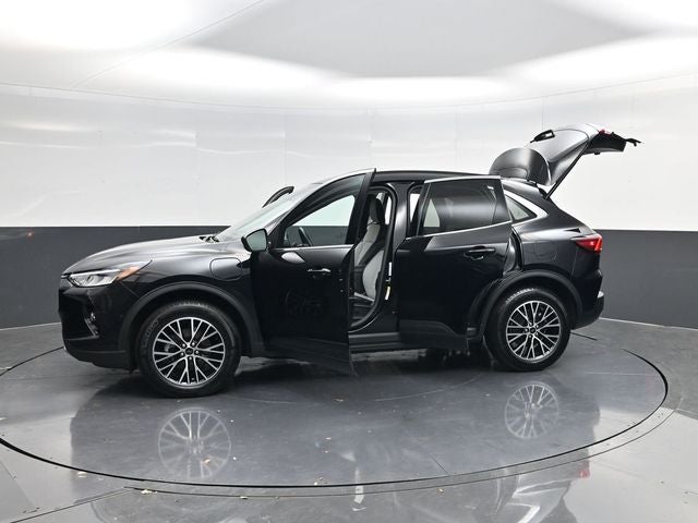 2025 Ford Escape Plug-In Hybrid Base