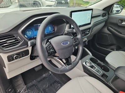 2025 Ford Escape Platinum
