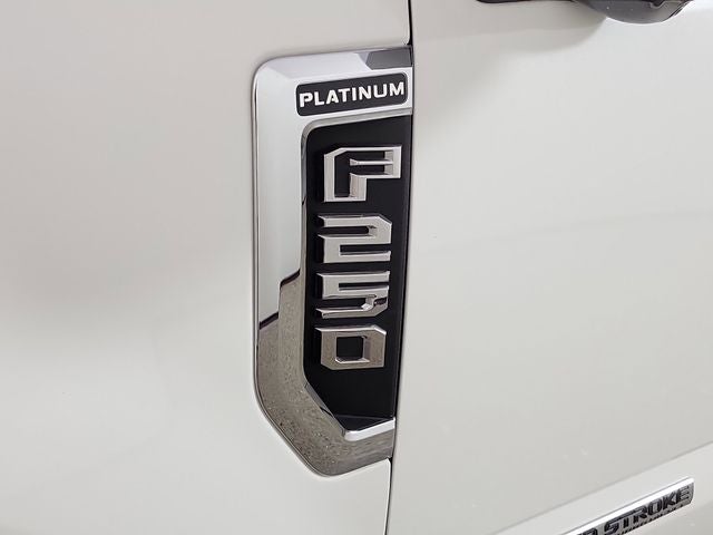 2022 Ford F-250SD Platinum