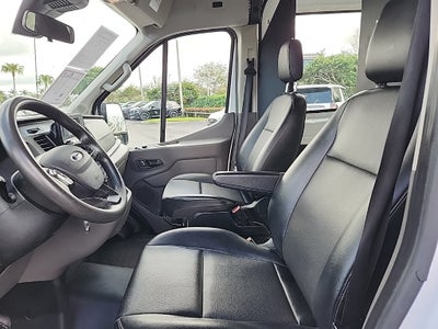 2022 Ford Transit Cargo Van Base