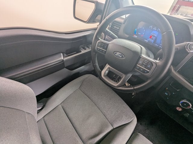 2025 Ford F-150 Base