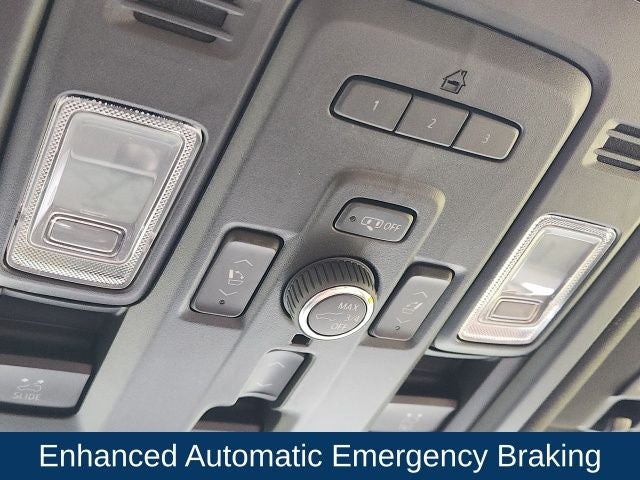 2023 GMC Yukon Denali Ultimate Denali Ultimate