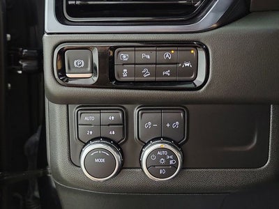 2025 GMC Yukon XL AT4