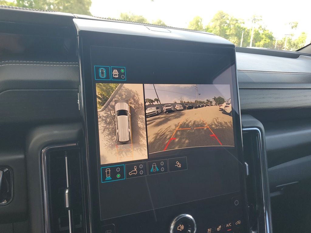 2025 GMC Yukon XL AT4 Ultimate