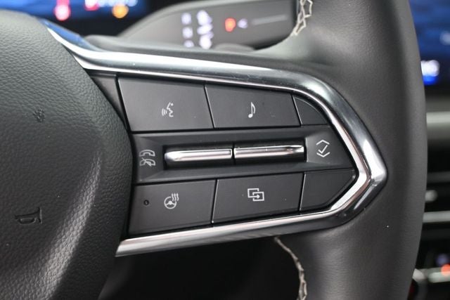 2024 Chevrolet Traverse LS