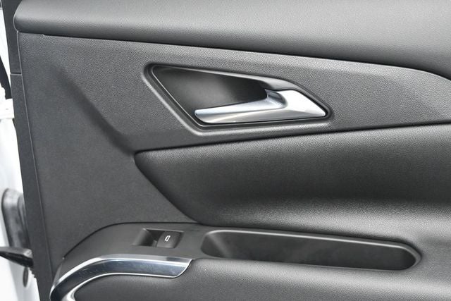 2024 Chevrolet Traverse LS