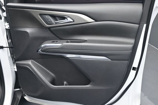 2024 Chevrolet Traverse LS