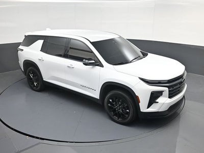 2024 Chevrolet Traverse LS