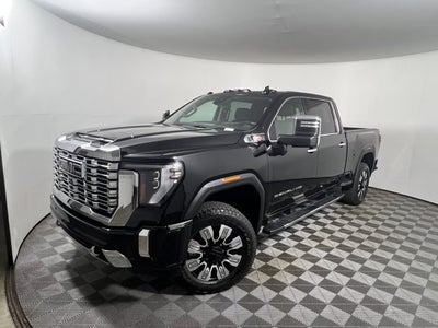 2024 GMC Sierra 2500HD 4WD Crew Cab 159"" Denali