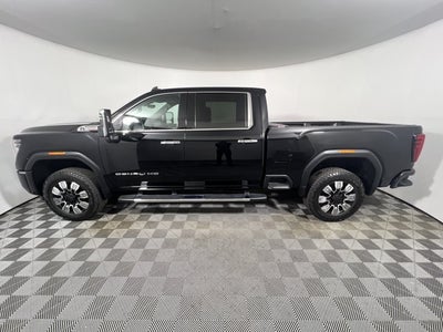 2024 GMC Sierra 2500HD 4WD Crew Cab 159"" Denali