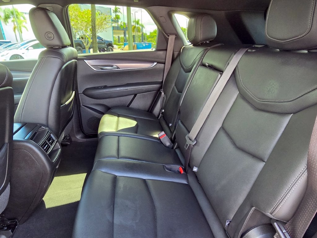 2022 Cadillac XT5 Luxury
