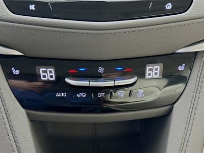 2024 Cadillac XT5 FWD Premium Luxury