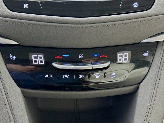 2024 Cadillac XT5 FWD Premium Luxury