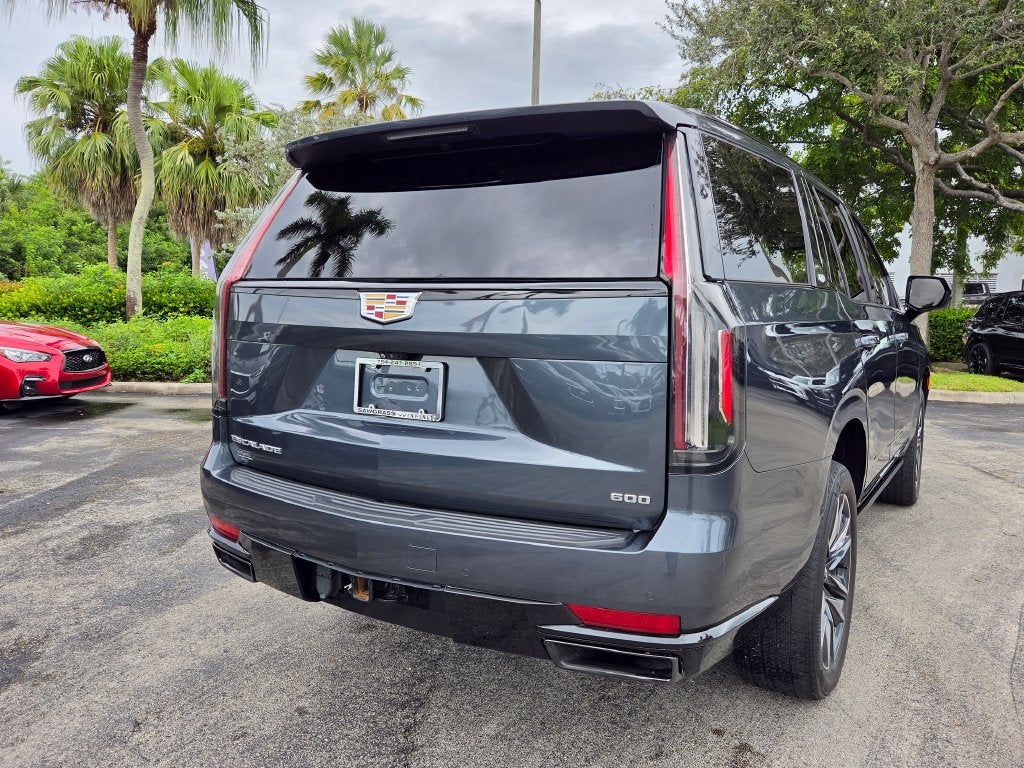 2021 Cadillac Escalade Sport