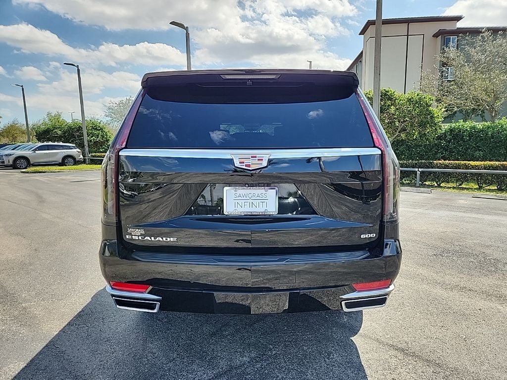 2024 Cadillac Escalade ESV Premium