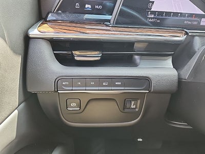 2024 Cadillac Escalade ESV Premium