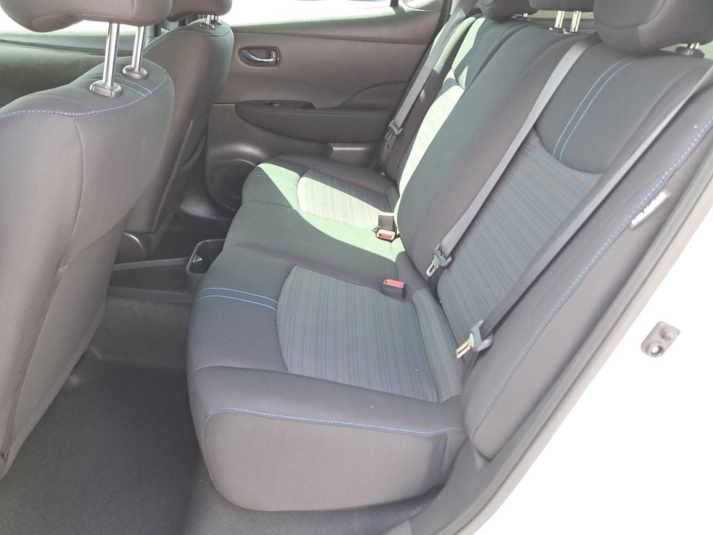 2024 Nissan LEAF SV Plus