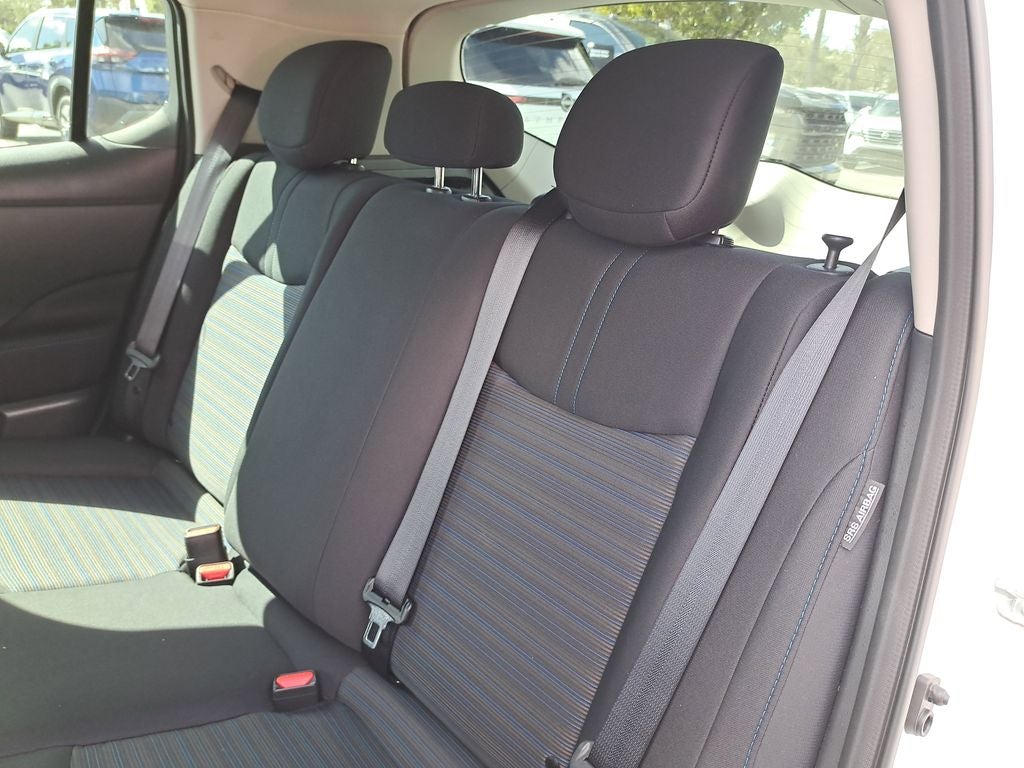 2024 Nissan LEAF SV Plus