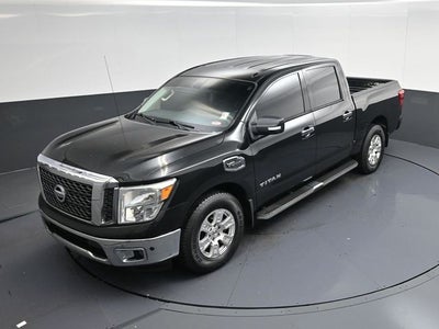 2017 Nissan Titan SV
