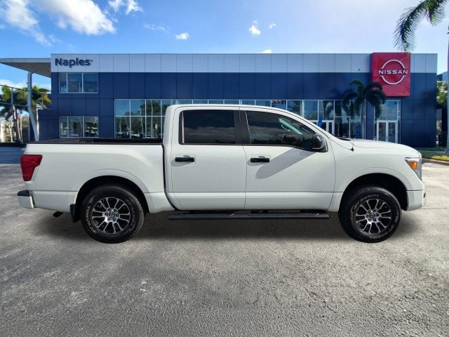 2021 Nissan Titan SV