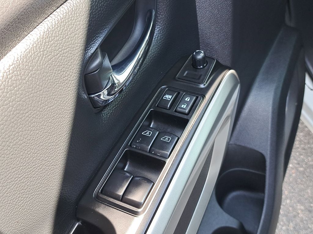 2024 Nissan Titan XD SV