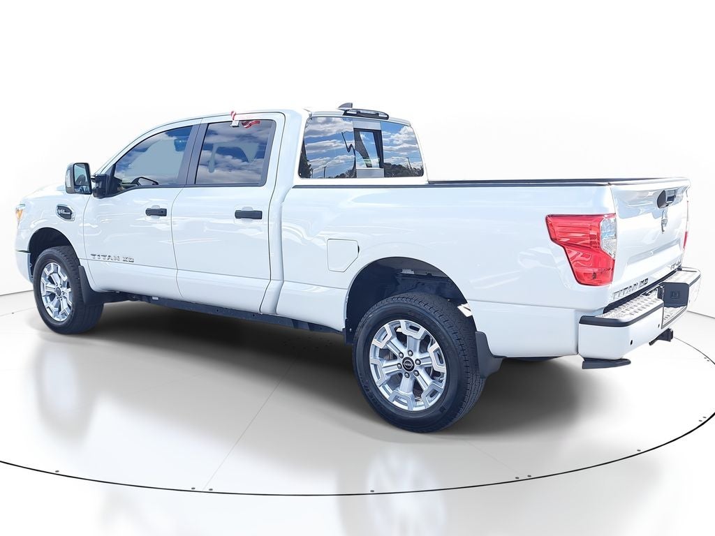 2024 Nissan Titan XD SV
