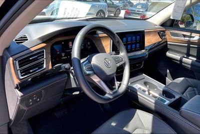 2024 Volkswagen Atlas 2.0T SE