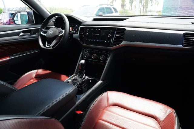 2022 Volkswagen Atlas Cross Sport 3.6L V6 SEL Premium R-Line