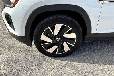 2025 Volkswagen Atlas Cross Sport 2.0T SE w/Technology