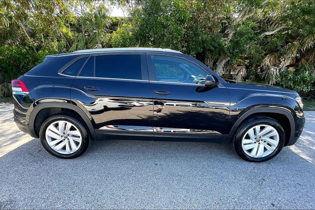 2023 Volkswagen Atlas Cross Sport 2.0T SE w/Technology