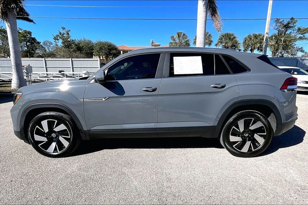 2024 Volkswagen Atlas Cross Sport 2.0T SE w/Technology