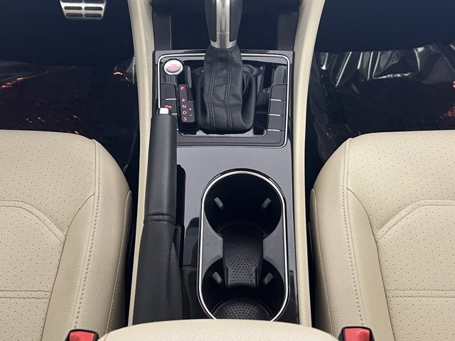 2019 Volkswagen Passat 2.0T SE R-Line