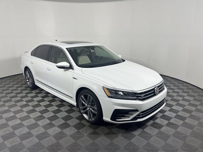 2019 Volkswagen Passat 2.0T SE R-Line