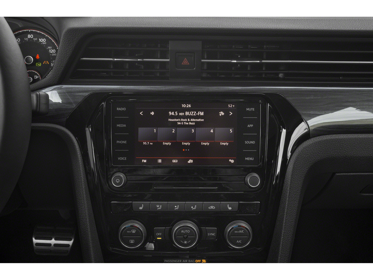 2022 Volkswagen Passat 2.0T R-Line