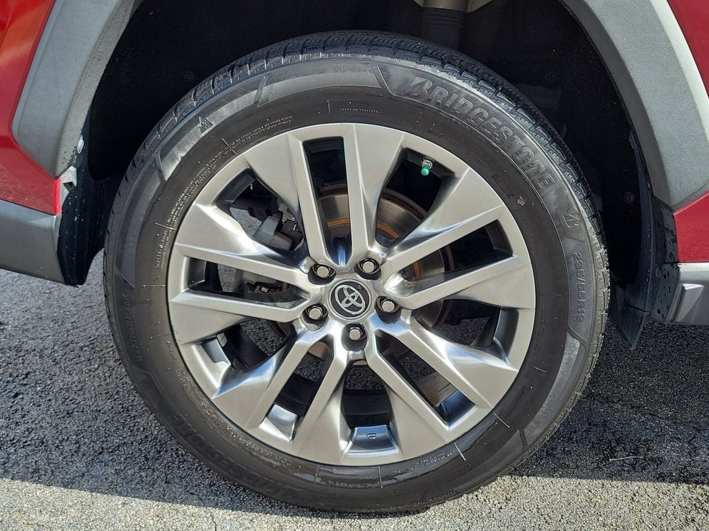 2019 Toyota RAV4 XLE Premium
