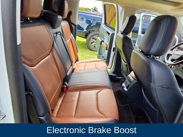 2023 Ford Maverick Lariat