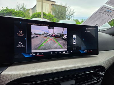 2025 BMW 3 Series 330i