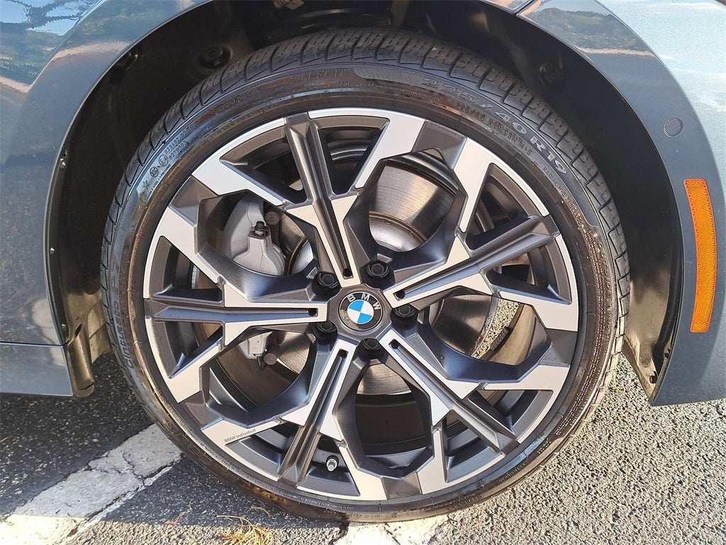 2025 BMW 3 Series 330i