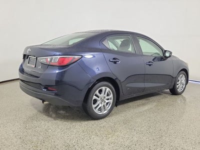 2017 Toyota Yaris iA Base
