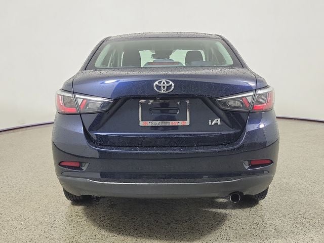 2017 Toyota Yaris iA Base