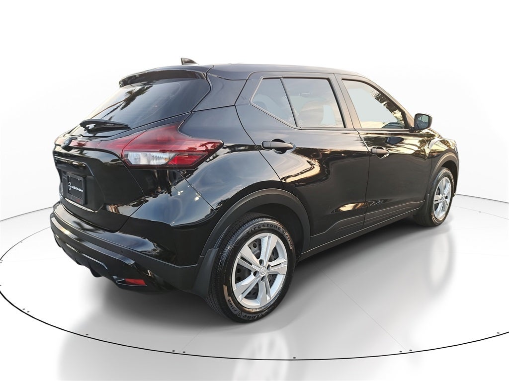 2024 Nissan Kicks S
